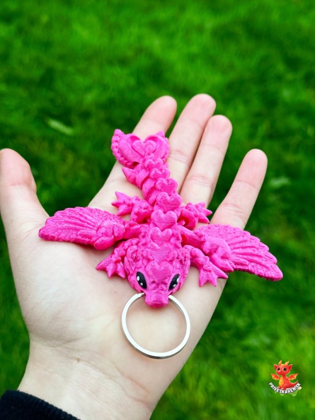 Srdiečkový dráčik (kľúčenka) - Farba produktu: Dúhová - Zlatá